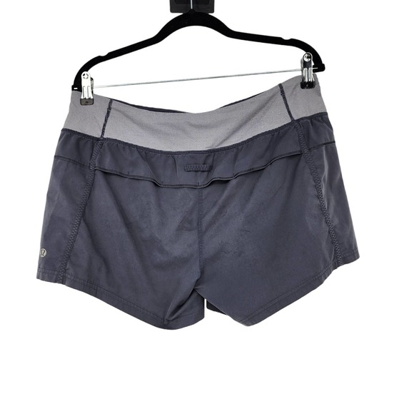 Lululemon Gray Striped Speed Up Low-Rise Lined ShortS Sz 10 - Picture 2 of 3